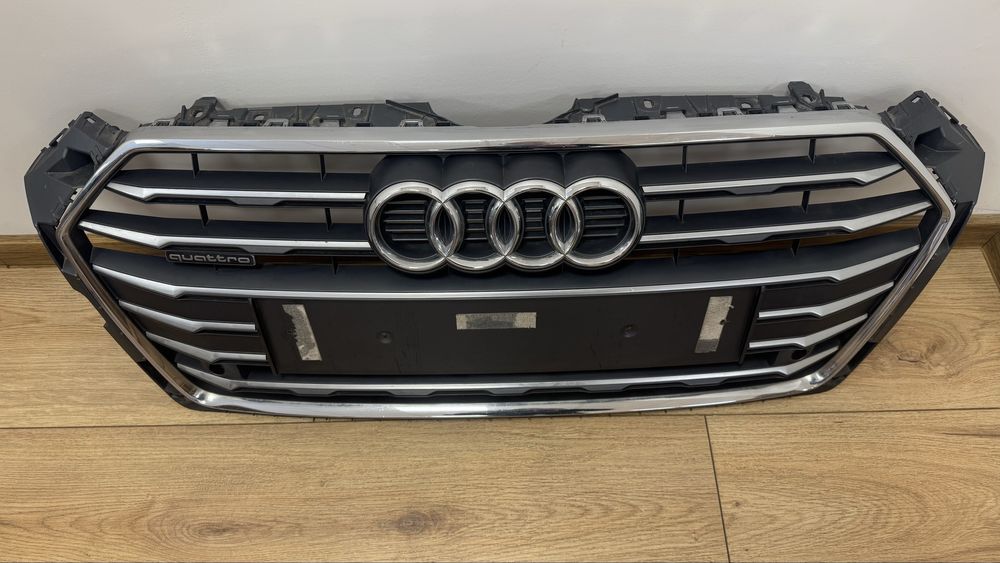 Решетка AUDI A5 S-line B9