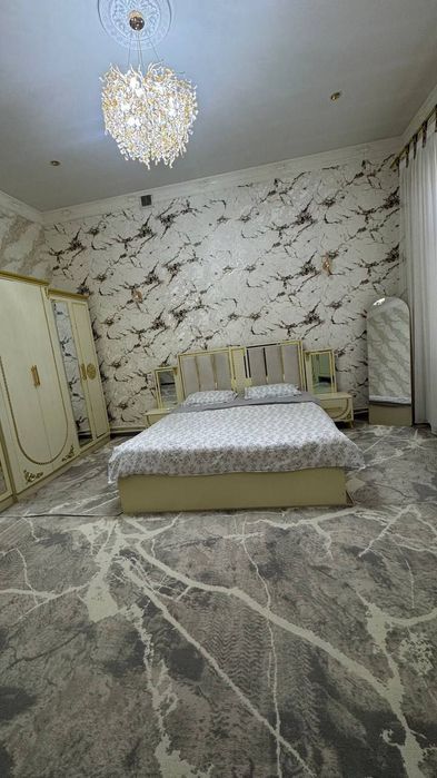 Nazarbek Tekstilda uy sotiladi. Mebellari bilan sotiladi