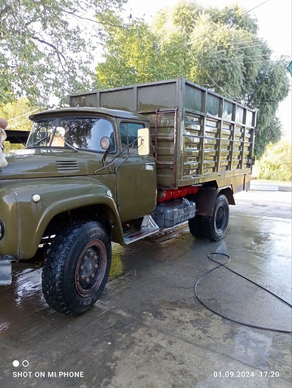 Zil 130 xolati alo minishga tayor