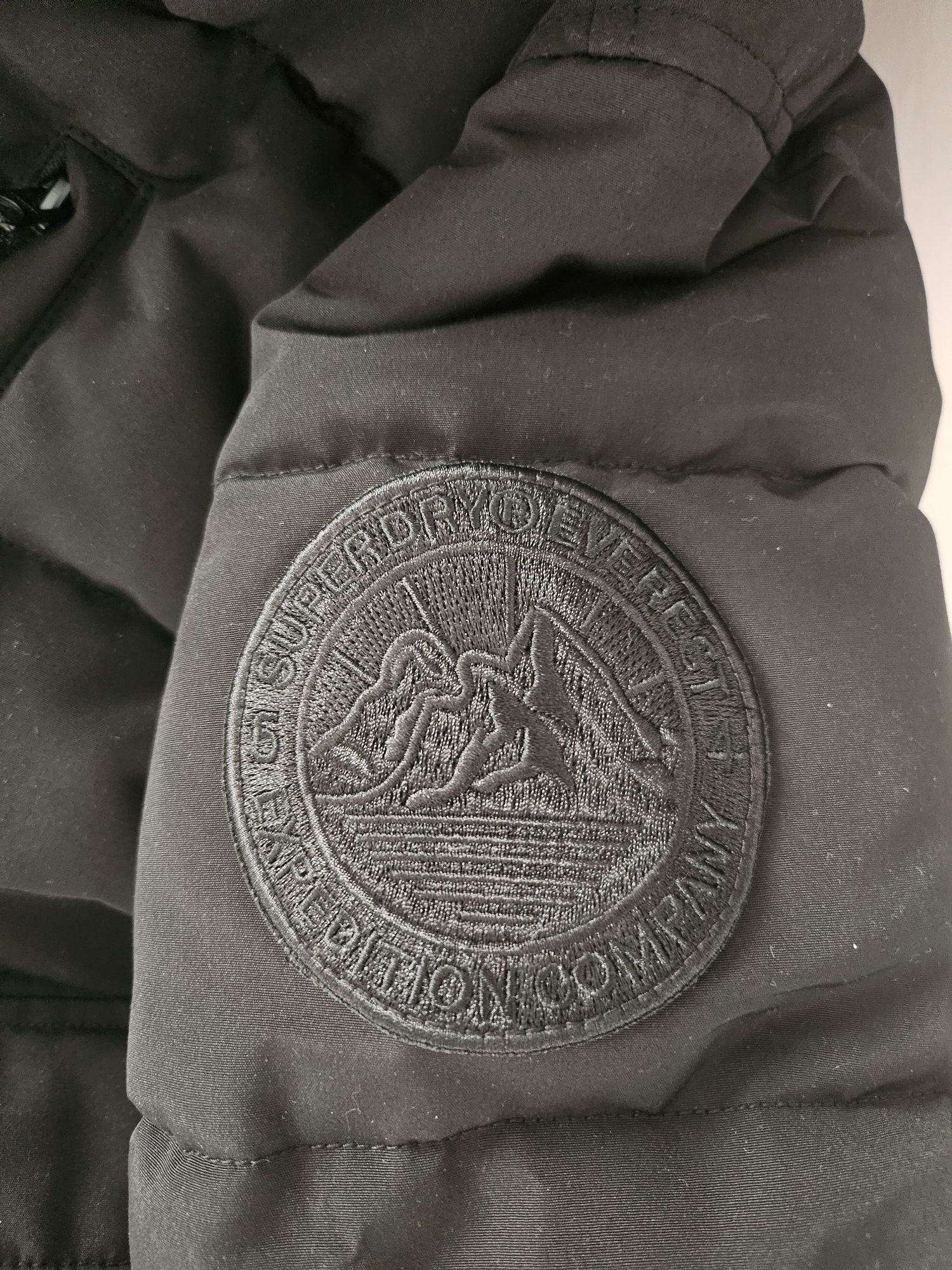 Дамско зимно яке Superdry Everest bomber М - Нова цена 80 лв