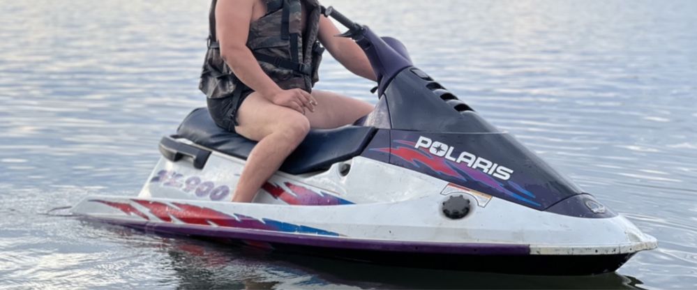 Продам гидроцикл Polaris sl900