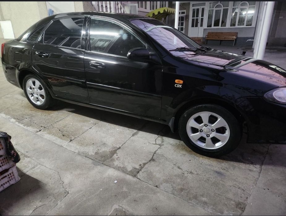 Lasetti 1.8 jentra qilingan avtamat