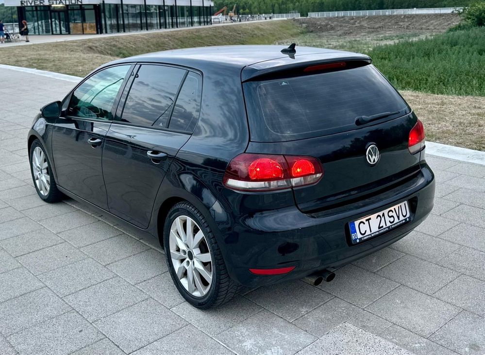 VW GOLF 6// 2.0 DIESEL//110 cai// piele alcantara
