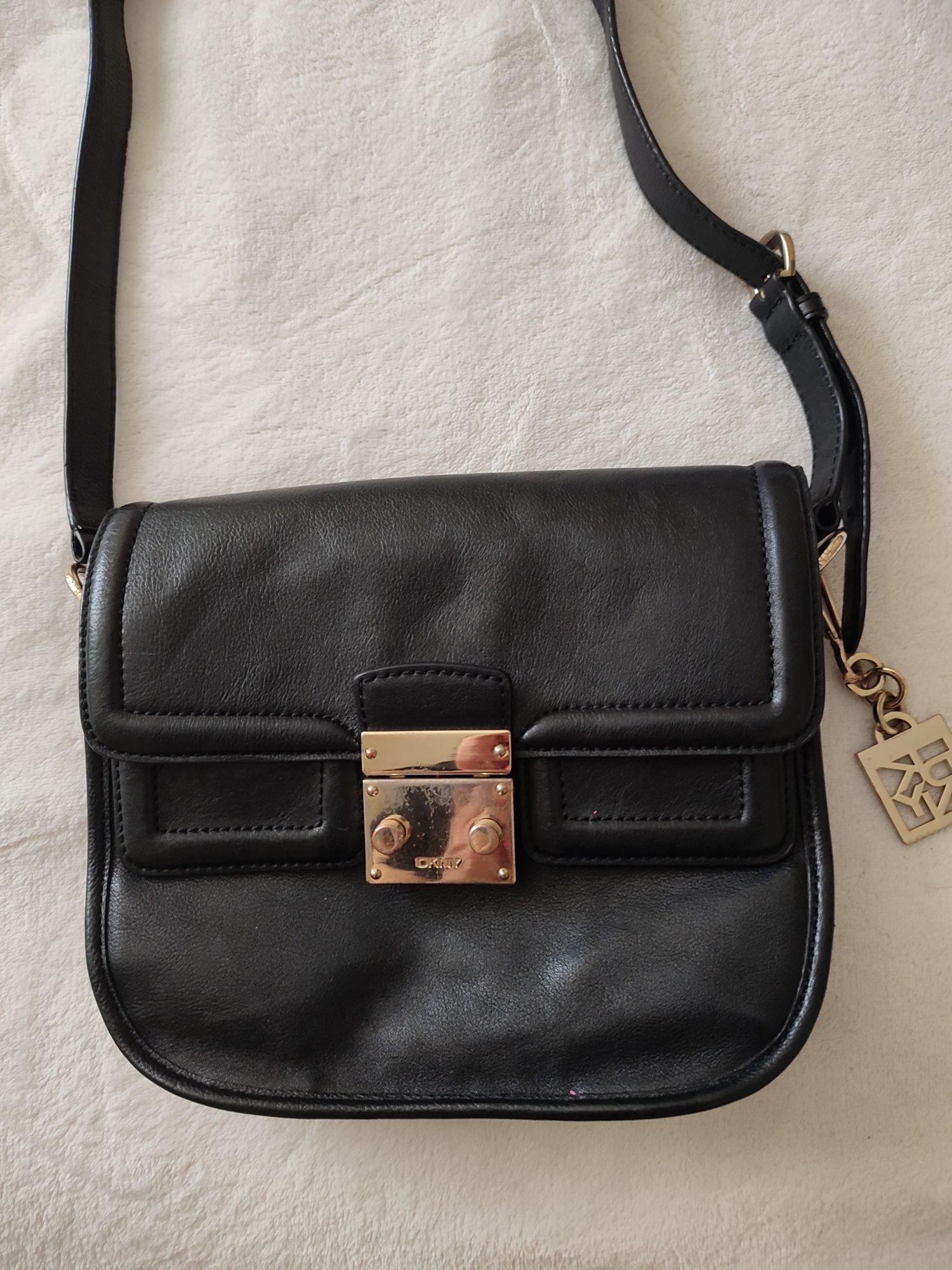 DKNY оригинални естествена кожа чанти