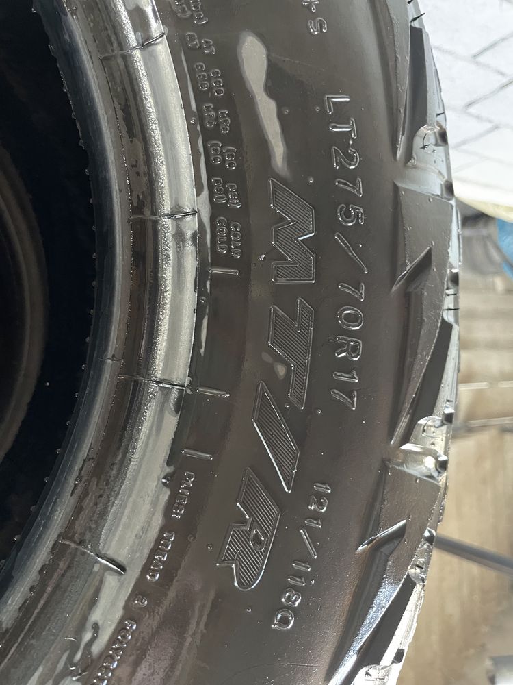 Продам шины MT/R LT275/70 R17