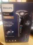 PHILIPS 7000 с гаранция