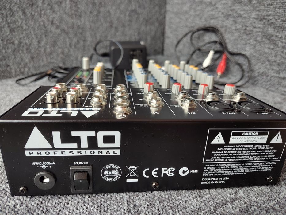 Пулт  Микрофона система  Усилвател