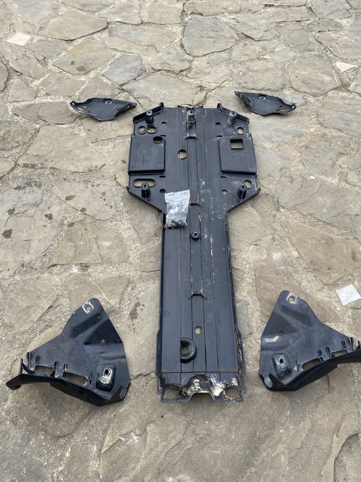 Vand scut original Can-Am Outlander Max