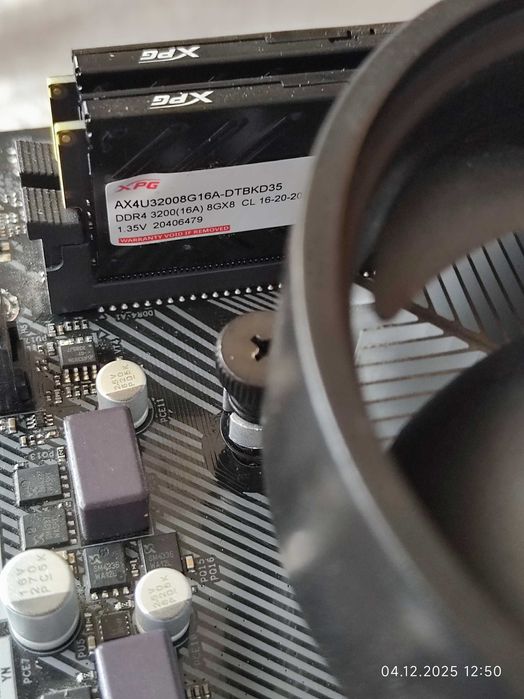 Комплект Ryzen 5 5600X, Asrock B550M, RAM 16GB DDR4 3200 - Гаранция