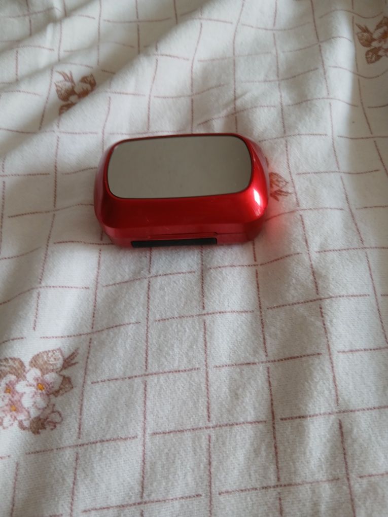 Vând caști wireless M23 TWS Bluetooth 5.1 display led