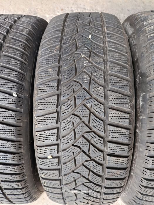 Зимни гуми -16цола -215/60-1бр.-60лв."DUNLOP"