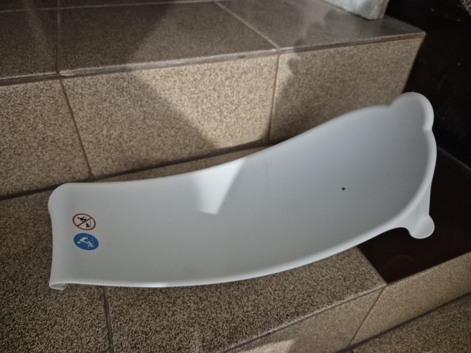 Поставка за новородено за вана Stokke