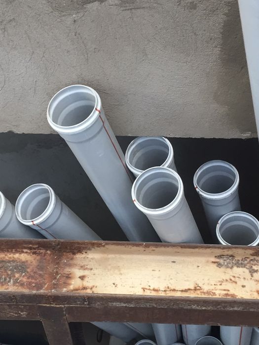 Трубы НОВЫЕ,  есть 20 штук для хозяйство, ремонта и т.д