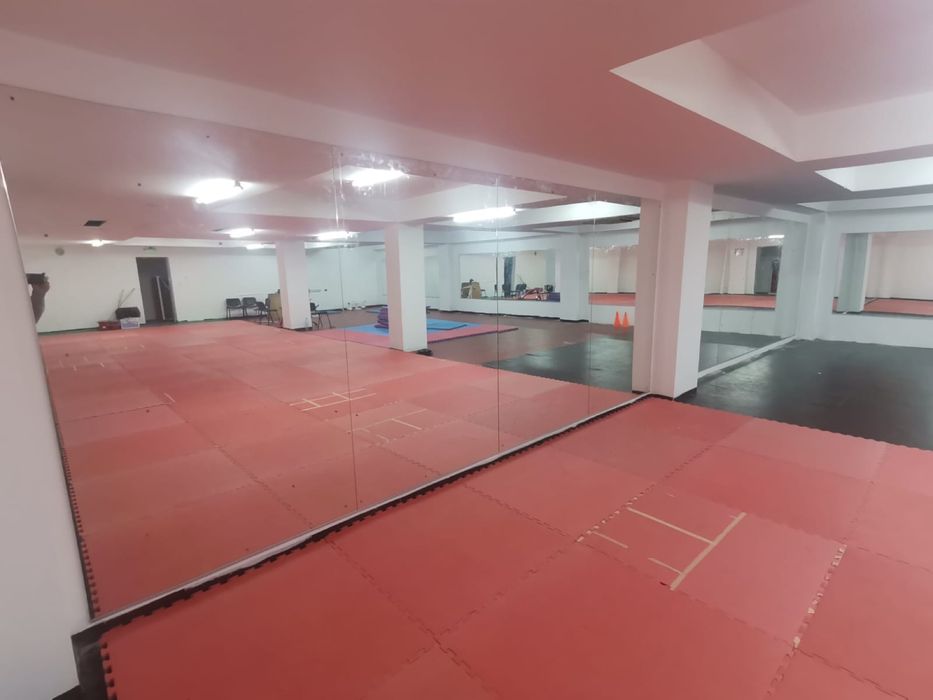 Oglinzi activitati recreative sportive kineto