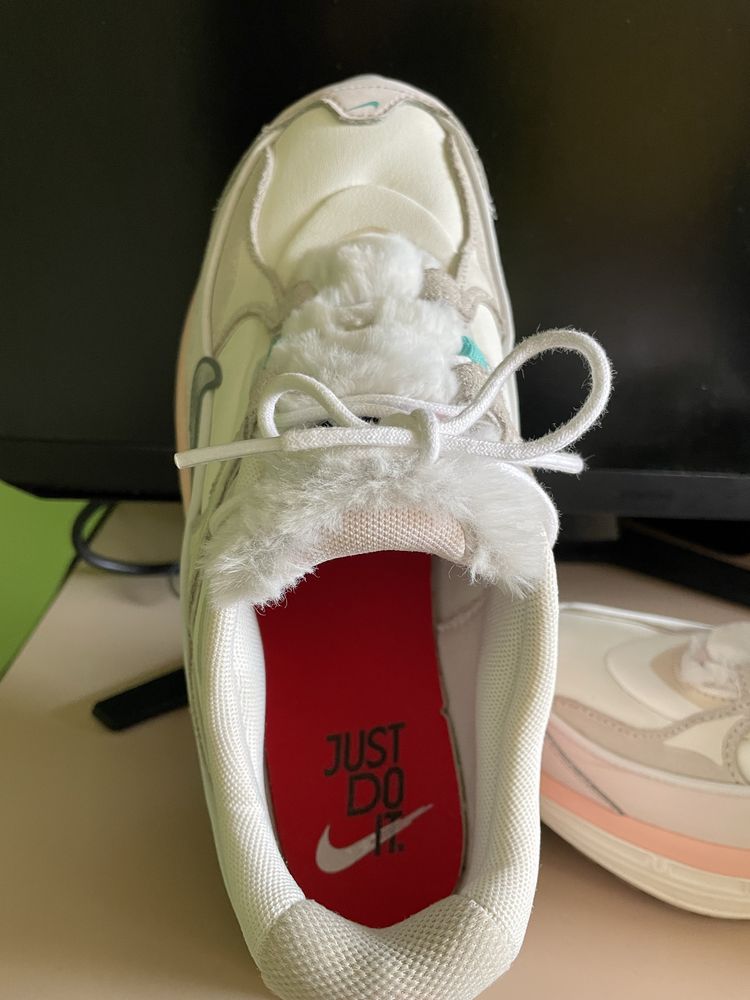 Оригинални Nike
