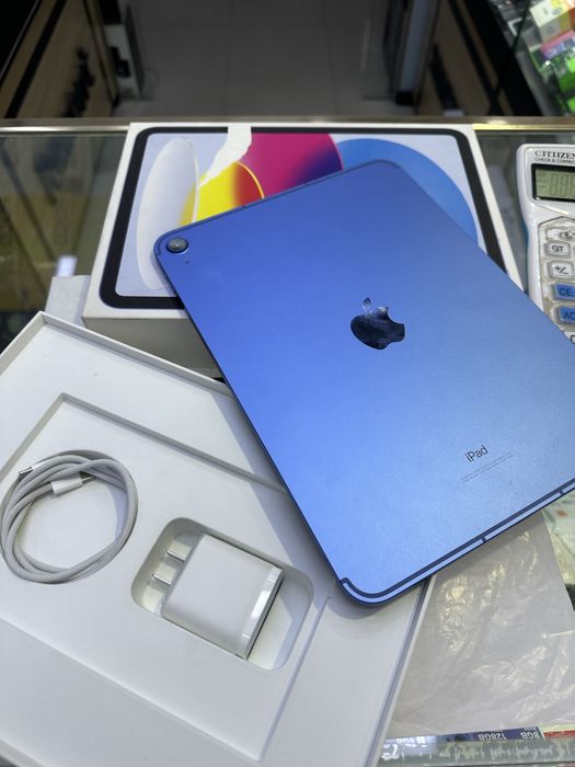 iPad 10 th Generation 64 GB ideal