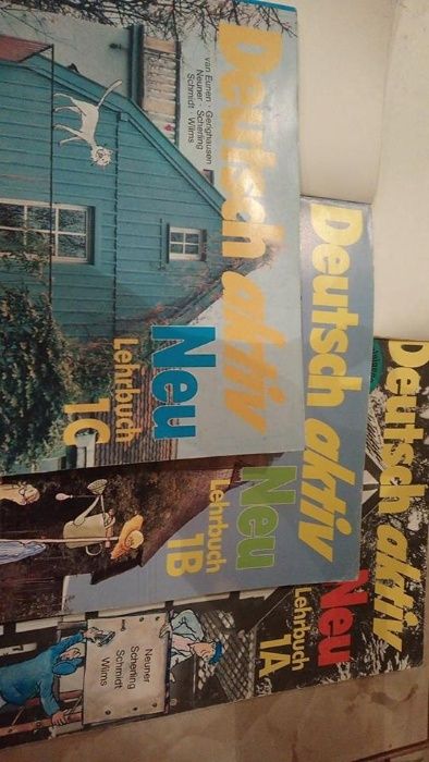 Учебници и учебни тетрадки по английски,немски,френски,руски,сугестопе