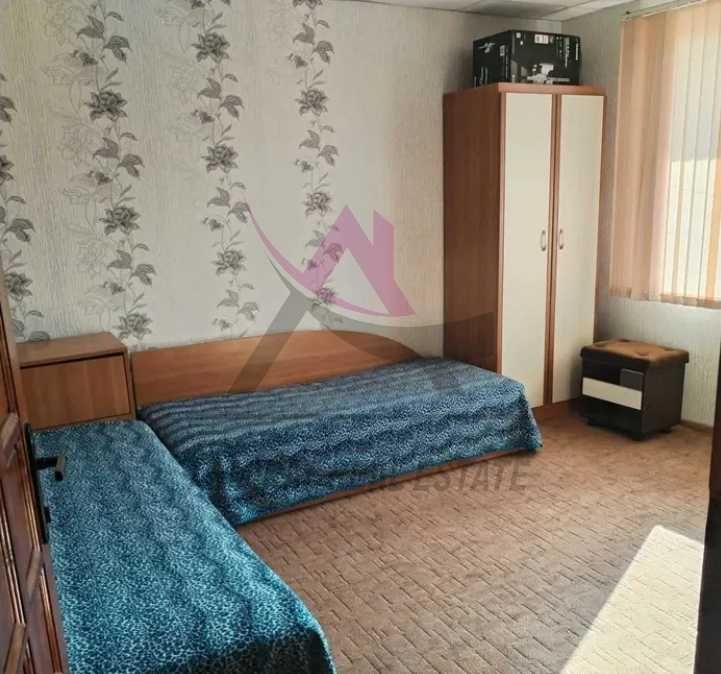 Дава се под наем Етаж от къща в Варна, Аспарухово - 100 кв.м за 700 € - Снимка #4