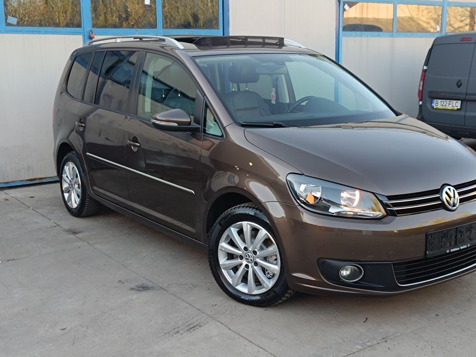 Vw Touran 2.0 diesel 140 cp 7 locuri an 2014