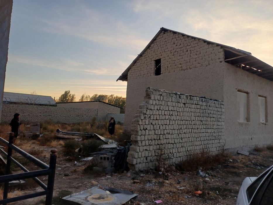 Yashash uchun Xovlijoy