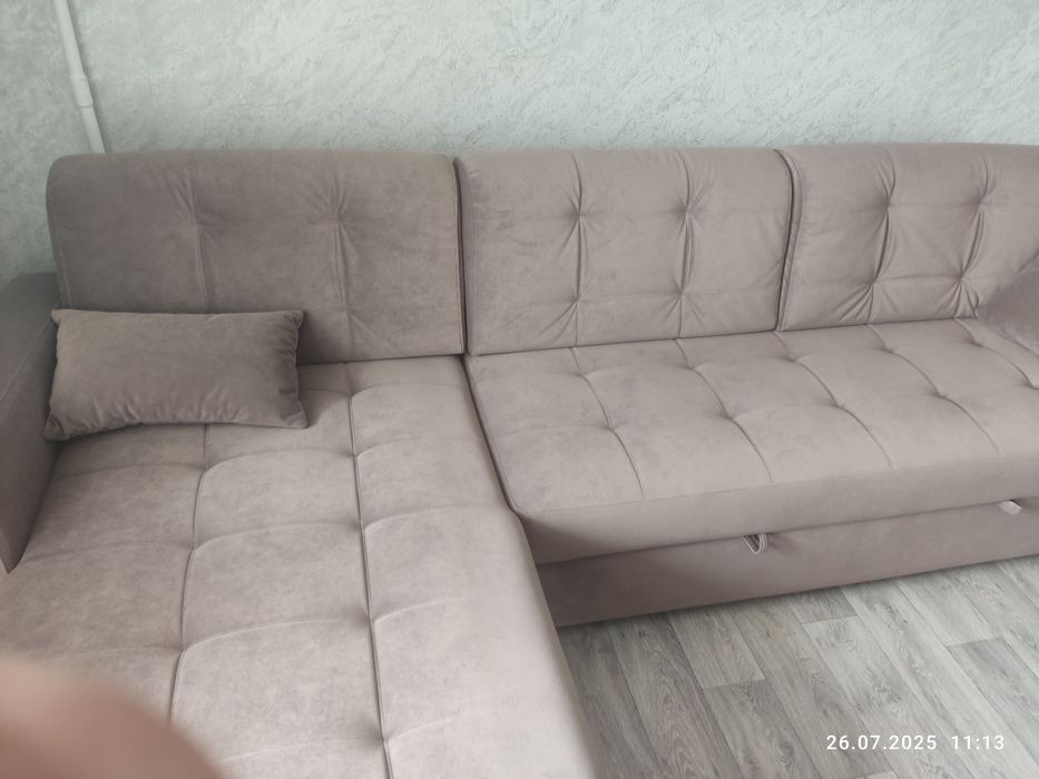 Диван угловой новый
