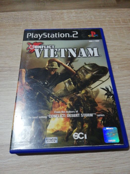 Joc / jocuri PS2 eye toy play 2, conflict Vietnam, Fredom Fighters