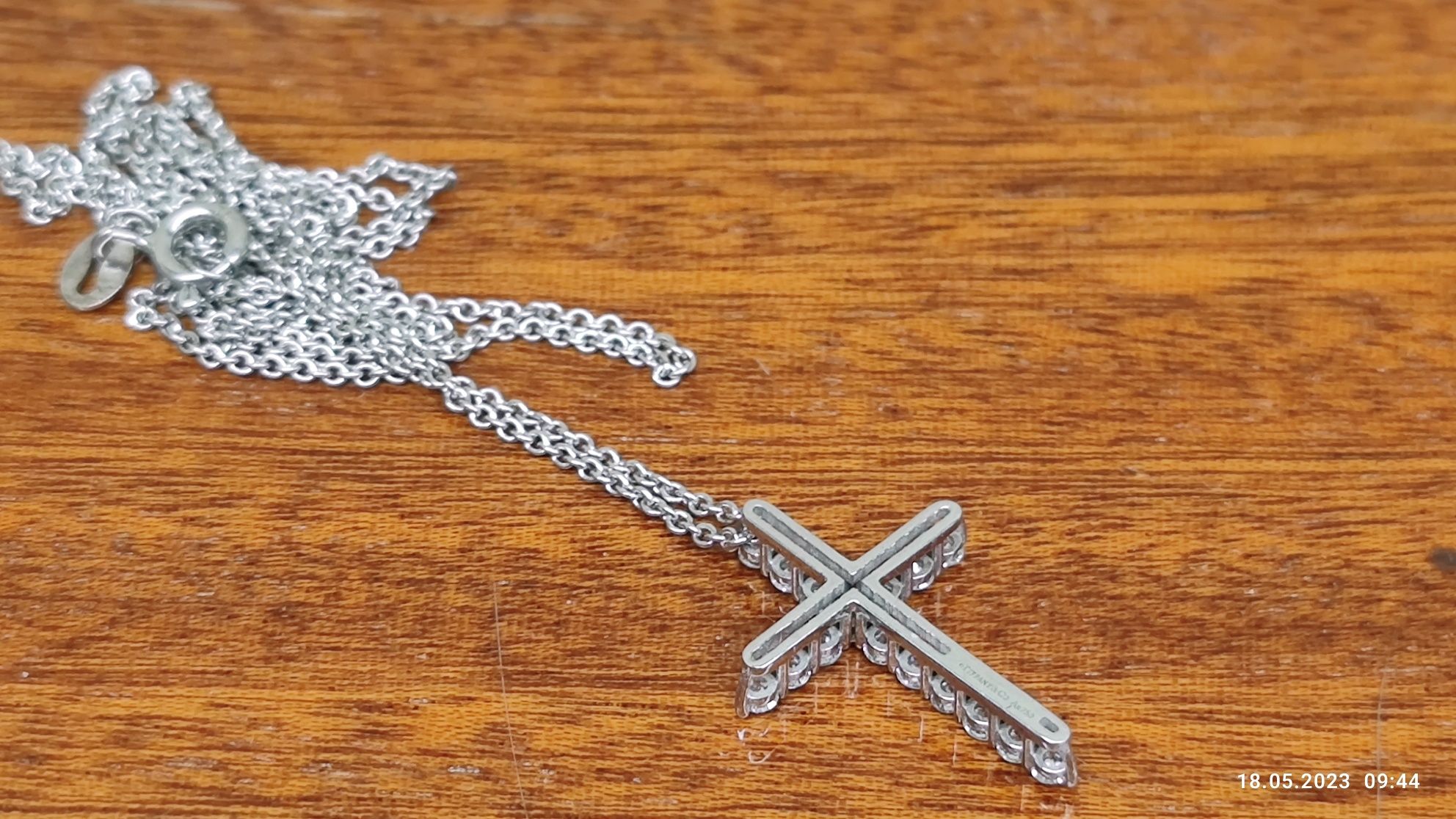 Крести в стиле tiffany бриллианты 0.6 карат