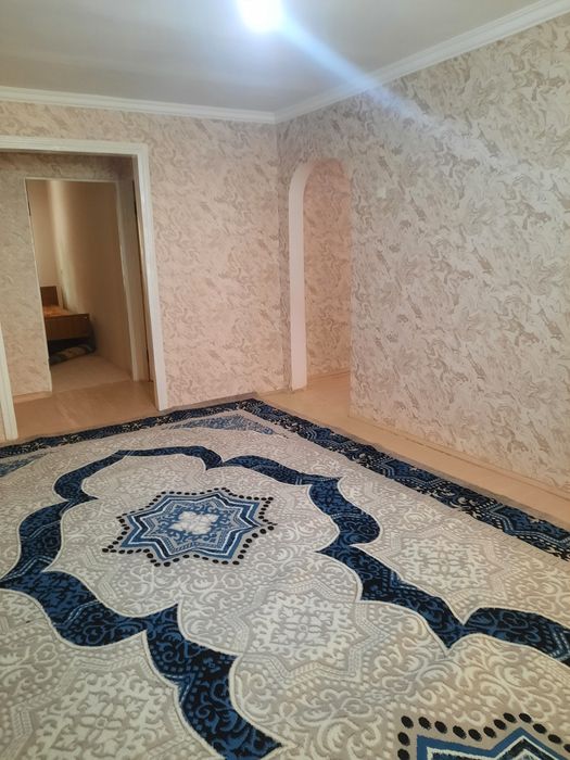 3 хоналини 1 хонаси 2 та студент кизга ижарага