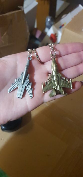Метални самолети ключодържател