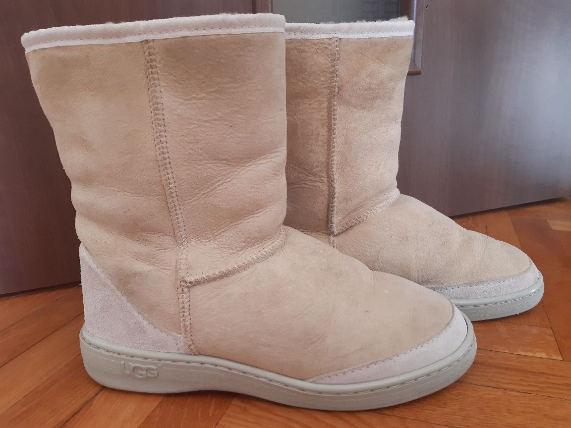 Cizme UGG originale mar 39-40