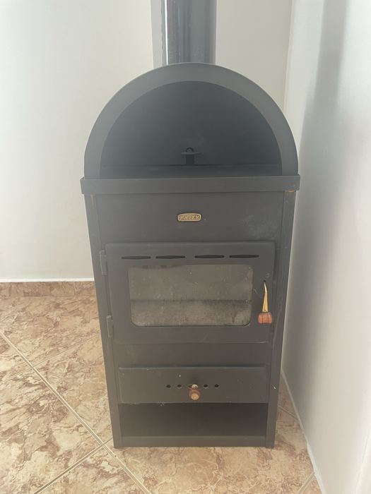 Vand sobă fontă stare buna