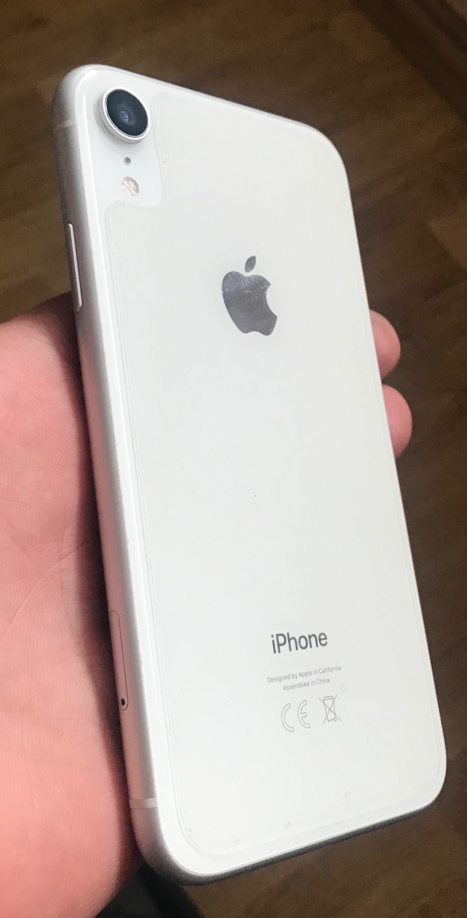 iPhone XR, 64 gb,White, 10/10+sticle protecție+carcase-NOI, tel ca NOU