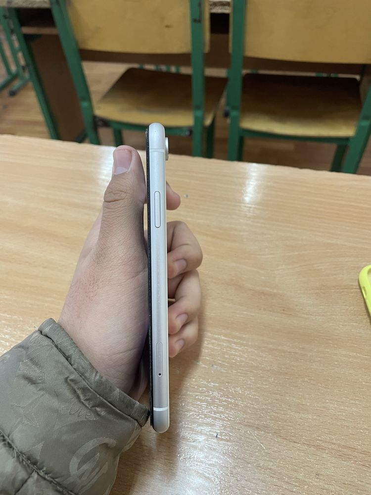 Iphone Xr срочно продаётся