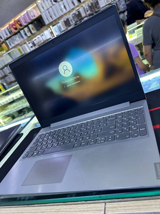 Notebook sotiladi Lenovo Ideapad L3