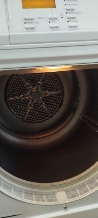 Сушилня Miele с термопомпа