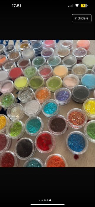 Decoratiuni pentru unghii