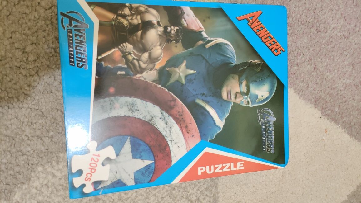 Настолни игри за игра у дома или навън със семейството или компания.