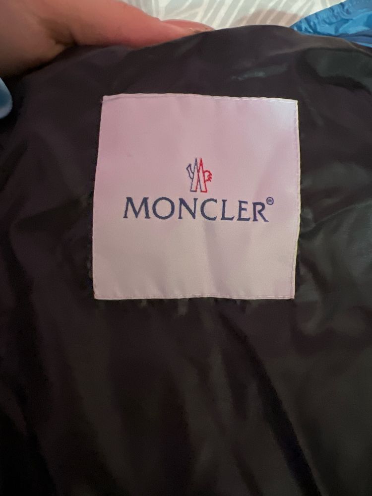 Дамско яке Moncler! ОРИГИНАЛНО!!!