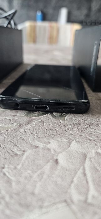 Samsung Galaxy S9 de nou luat  Franța sa schimbat bateria acum 2 ani