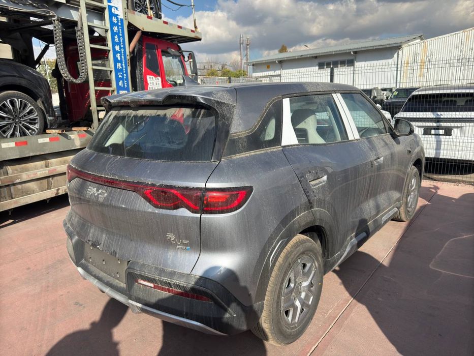 Byd Yuan Up smart Drive 2025 1 pozitsiya