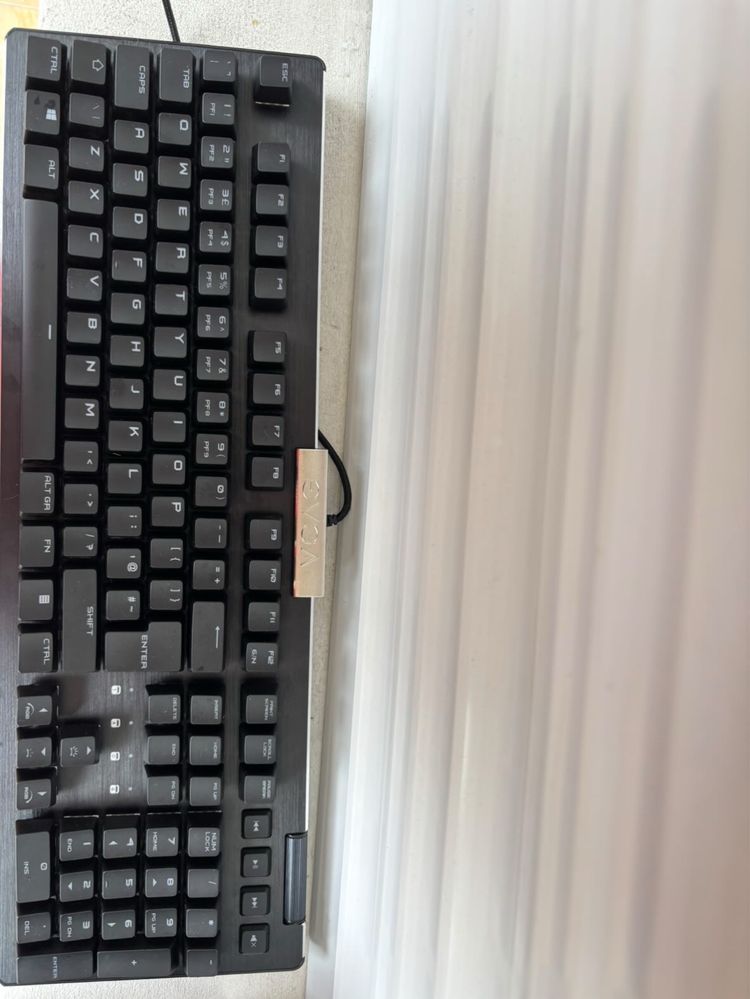 Клавиатура evga z12