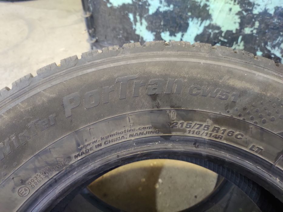 215/75/16  Kumho