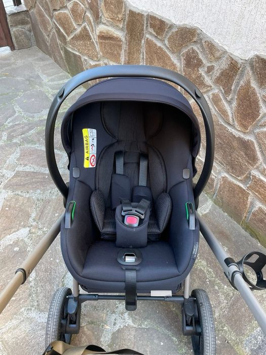 Количка Venicci Upline Leo 3 в 1 – стил, комфорт и качество!