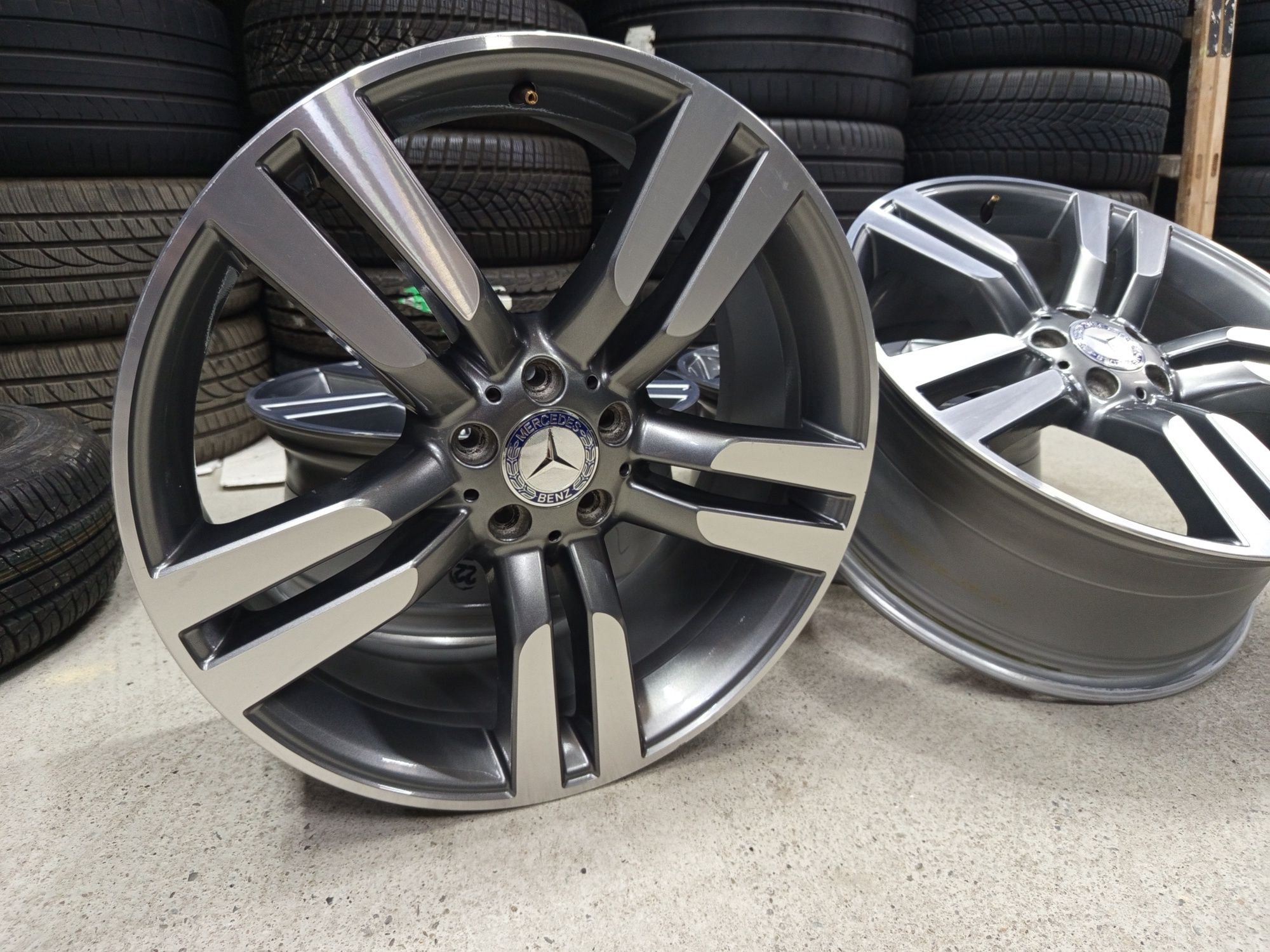 Оригинални джанти Mercedes R20