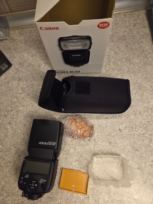 Canon Speedlite 430EX III-RT вспышка