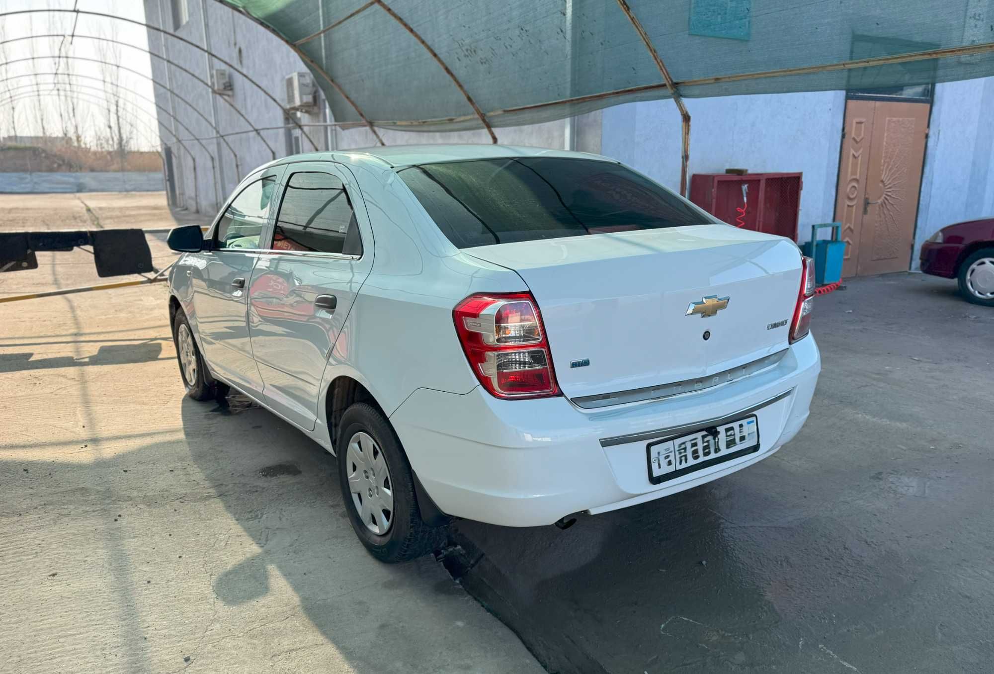 Chevrolet Cobalt MT sotiladi