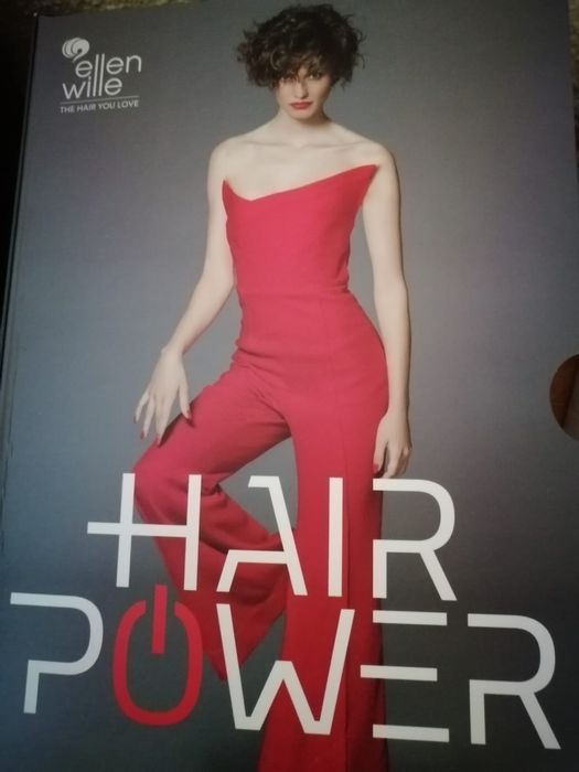 Peruca  Noua   Marca ellen wille !  Fără eticheta  . În cutie