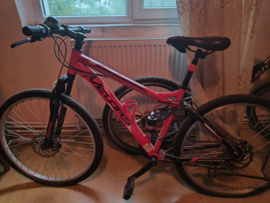 Vând Bicicleta Velors