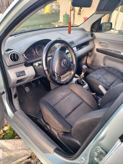 Vând Mazda 2 1.4 diesel