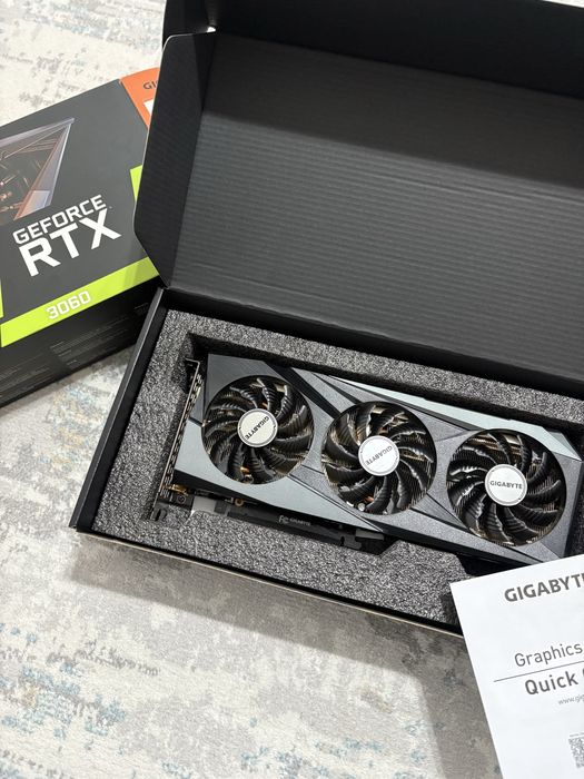 Видеокарта в идеале RTX 3060 GAMING OC 12 GB